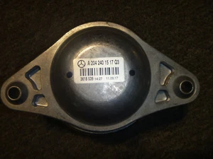 2008-2012 Mercedes-Benz C 300 350 Engine Front Mount 204-240-15-17-64 OEM New - Picture 1 of 1