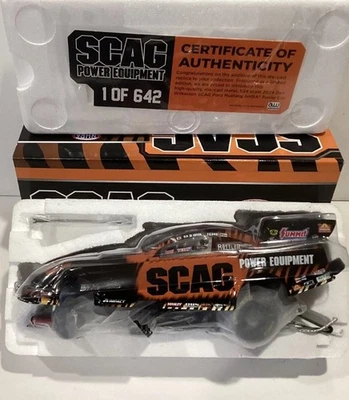 Coche divertido 1/24 Auto World 2024 Dan Wilkerson SCAG Power Equipment Ford Top Fuel Foto 1 de 4