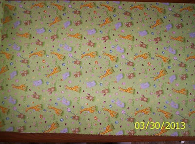 Nuevo Tela de franela de algodón verde claro para fiesta de cumpleaños animales por 1/2 yarda Foto 1 de 4