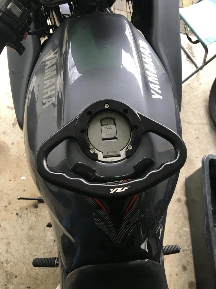 Yamaha Diversion Ständerhilfe FMF für auf den Tank  - Bild 1 von 1