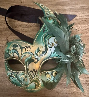 Venice Hand Painted La Maschera Del Galeone Mask Italy Masquerade Green Feathers - Image 1 of 4
