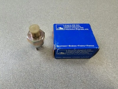 NUEVO ORIGINAL ATE PORSCHE 911 912 FRENO CILINDRO MAESTRO INTERRUPTOR ADVERTENCIA 2 POSTES Foto 1 de 4