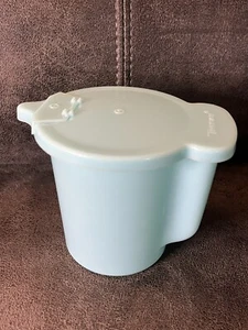 VTG Tupperware Creamer 574-11 Blue Container Flip Lid Dispenser Server Pitcher - Picture 1 of 5