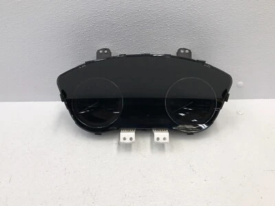 Приборная панель спидометра 2015 Hyundai Genesis 1476 от оригинального производителя - Изображение 1 из 4