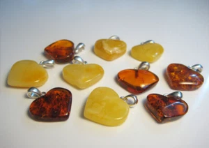 10 pcs GENUINE BALTIC AMBER PENDANT "HEART" WHOLESALE !!! - Picture 1 of 7