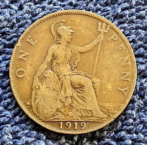 1919 One Penny, United Kingdom, George V (Bronze, 9.4 g, 31 mm), Ungraded - Picture 1 of 2