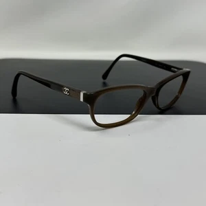 Rara montatura occhiali da vista autentica Chanel 3236-Q c.1276 marrone 53 mm senza lenti - Foto 1 di 23