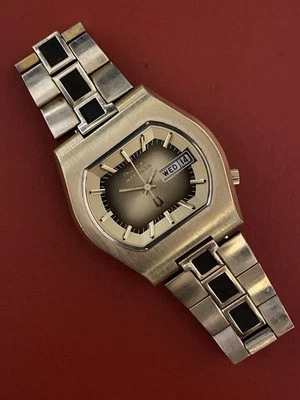 Orologio Bulova Accutron giorno/data 1973 - revisionato con garanzia - cinturino originale - 2182 - Immagine 1 di 4