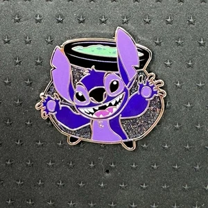2025 Disney Mickey’s Not So Scary Halloween Party Mystery Cauldron Pin STITCH - Picture 1 of 4