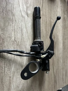 Suzuki GSX1100EF OEM Handlebars , Switchgear And Levers and Brake Reservoir - Picture 1 of 7