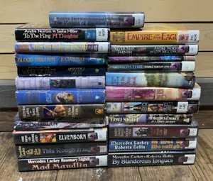 Mercedes Lackey Hardcover Fantasy Lot 23 Ex-Libris Norton Blood Trillium Bradley - Imagen 1 de 10