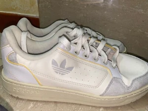 scarpe adidas donna - Foto 1 di 3