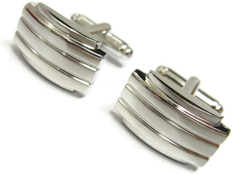 Geoffrey Beene Silver Tone Ribbed Polished Cufflinks IOB Pre-Owned - Image 1 of 4