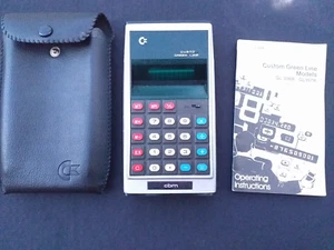 Calculatrice Commodore GL-997R Custom Green Line avec housse et notice - Imagen 1 de 7