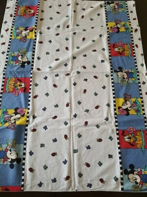 Manta de recepción de bebé Mickey Disney de colección ladybug mariposas Donald pluto Minnie Foto 1 de 4