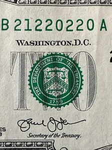 SERIES 2013 CU TWO DOLLAR CRISP $2 NOTE REPEATER & 5 of a KIND, FANCY B21220220A - Picture 1 of 9