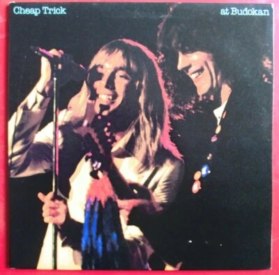 CHEAP TRICK - LP "AT BUDOKAN" ORIGINAL GATEFOLD U.S. WITH BOOKLET - EX+/M - Photo 1/2