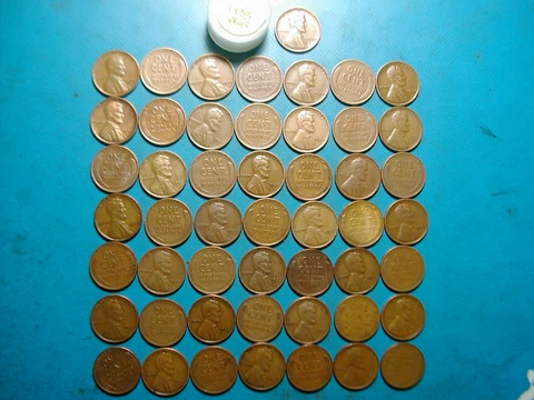1933 LINCOLN WHEAT CENT PENNY ROLL, HIGH GRADE!! VF-XF! Nice hard-to-get-roll Cover