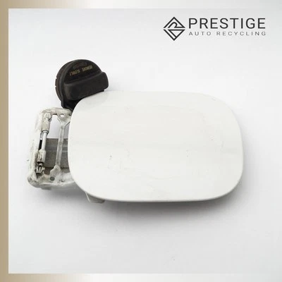 Cubierta de pestillo de tapa de puerta de llenado de combustible Honda Accord 2013-2017 blanca 63910-T2F-A00ZZ Foto 1 de 3