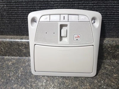 13-20 Nissan Pathfinder Overhead Console Dome Light w/ Sunroof and SOS Used OEM Foto 1 de 4