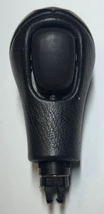 Infinit G37 G35 Shift Knob OEM Automatic Black Shifter Knob 2007-2013 - Bild 1 von 4