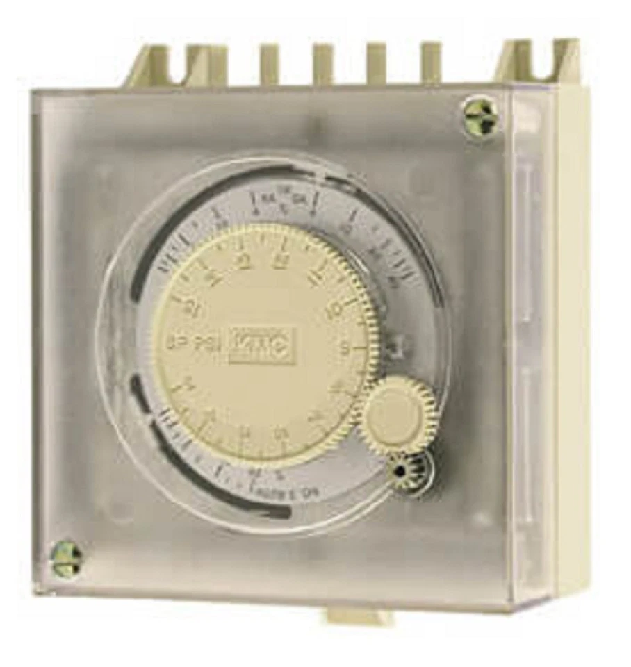 KMC Controls CCC-1002 Dual Input Receiver Controller w/ Remote Setpoint Adj - Image 1 of 1