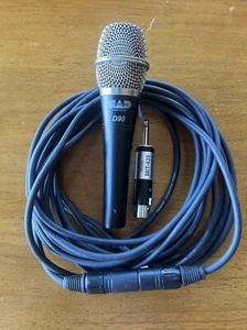 CAD Audio D90 Supercardioid Dynamic Handheld Microphone - Picture 1 of 11