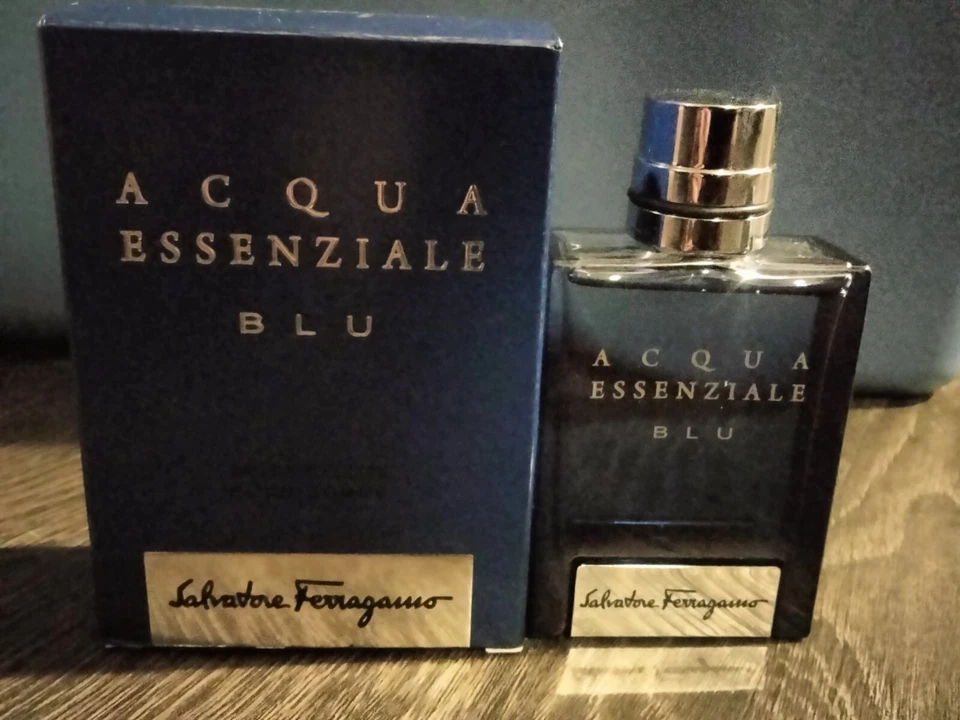 Salvatore Ferragamo Acqua Essenziale Blu 1,7 oz / 50 ml Eau De Toilette Spray Foto 1 de 1