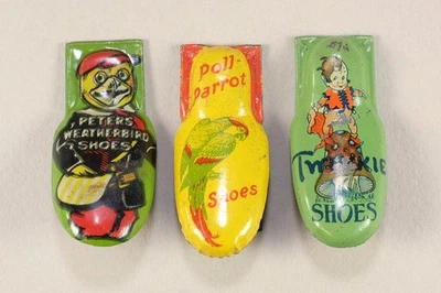 3 Zapatos Poll-Parrot, Peters, Twinkie Publicidad Vintage Juguete de Lata Clickers Años 20 Foto 1 de 3