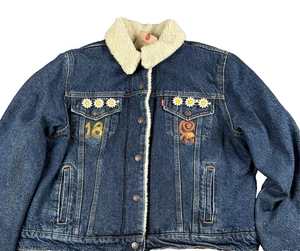 LEVI'S Denim Jacket Hand Painted Sherpa Heavy Trucker Custom VTG SZ XL - Picture 1 of 17