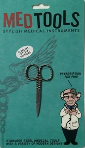 3.5" Straight Cuticle Scissors - Stainless Steel w/ Fun Designs - Mod Med Tools - Imagen 1 de 6
