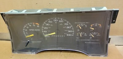 95-99 Chevrolet Suburban 1500 2x2 velocímetro clúster 236 k PN# 16207705 Foto 1 de 4
