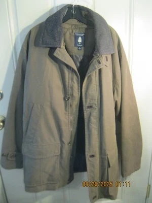 Roundtree Yorke Military Green Outdoor Lined Field Thermo Cotton Blend Coat - Image 1 of 4