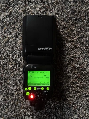 Canon Speedlite 600EX-RT Shoe Mount Flash Excellent Condition - Fully Working - Image 1 of 4