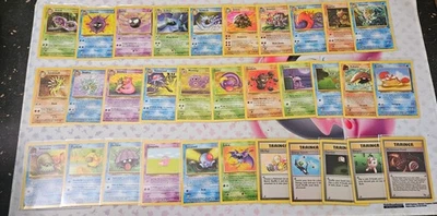 Pokemon 100% COMPLETE Fossil Common & Uncommon 32/62 Card Set LP - Image 1 of 2