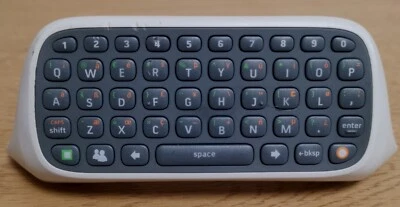 Official Microsoft Xbox 360 Messenger  Chatpad - White - Main Unit Only - Image 1 of 4