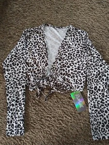 Junior Women Shirt Small Size Leopard Print - Picture 1 of 1