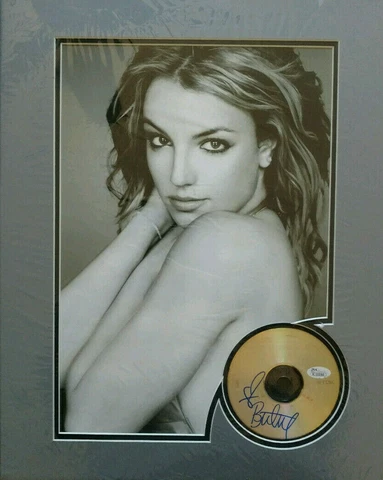 Britney Spears 8 X 12" Photo & HAND SIGNED CD Matted Frame Ready - JSA CERTIFIED Cover