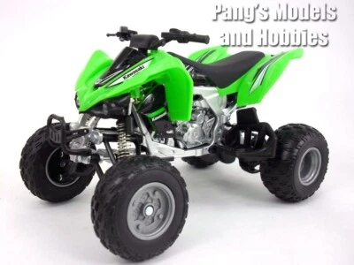 Kawasaki KFX 450R ATV (Quad Bike) 1/12 Scale Diecast and Plastic Model - Green - Image 1 of 4