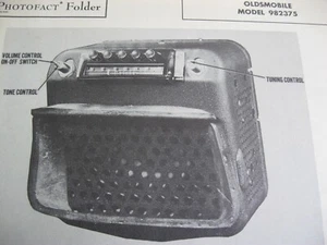 1946, 1947, 1948 OLDSMOBILE 982375 DELUXE RADIO PHOTOFACT - Picture 1 of 1