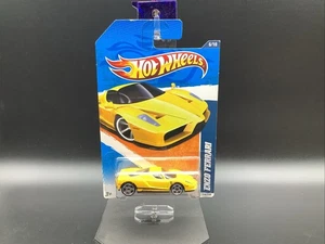 Hot Wheels 2012 Enzo Ferrari amarillo #116 Nightburnerz 6/10 - nuevo en tarjeta RW - Imagen 1 de 4