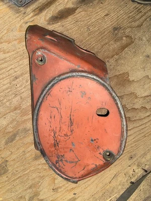 73-75 Suzuki Tm-100, Tm-125 panel lateral derecho, 47110-28300 Foto 1 de 4