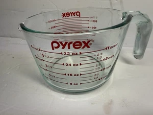 Vintage PYREX 532 Measuring Cup 4 Cup Red Lettering Glass USA 532 - Picture 1 of 3