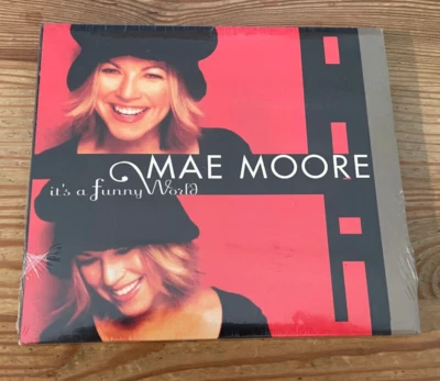 CD Folk Mae Moore - It's A Funny World (11 Song) PARAS RECORDINGS digi OVP - Bild 1 von 2