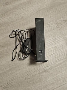 Netgear WNR2000 N300 4 Ports Wireless WiFi Router W/ Adapter - Picture 1 of 2