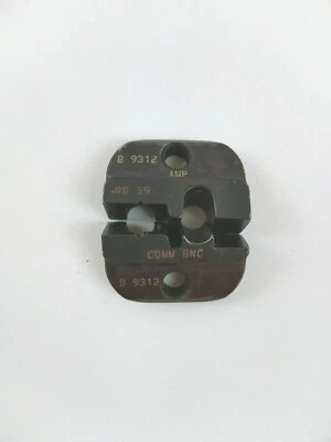 Обжимная матрица 220189-2 Mfg: усилитель Tyco Electronics B 9312 COMM BNC RG59 - Изображение 1 из 3