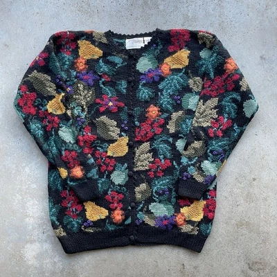Suéter cardigã vintage Norm Thompson tricô manual lã floral frutas kitsch tamanho G - Imagem 1 de 4