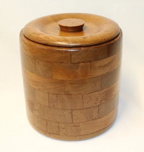 VINTAGE MID CENTURY KUSTOM KRAFT SOLID BEACH WALNUT WOODEN ICE BUCKET MADE USA - Picture 1 of 5