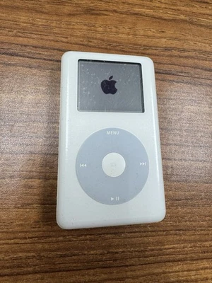 Apple iPod Classic 4th Gen 40GB A1059! For Parts! - Image 1 of 4