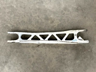 ⭐1986-1996 CHEVROLET CORVETTE C4 SUPENSION TORQUE ARM SUPPORT BEAM OEM LOT2565 - Image 1 of 4